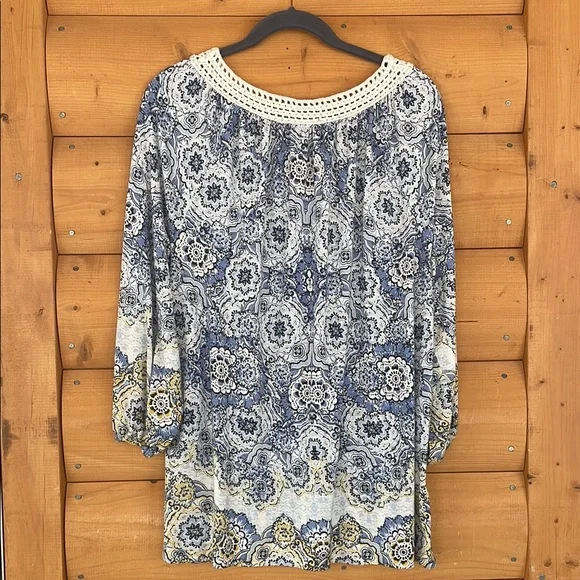 Style & Co. Blue and White Paisley Blouse Relaxed Fit - Picture 7 of 8